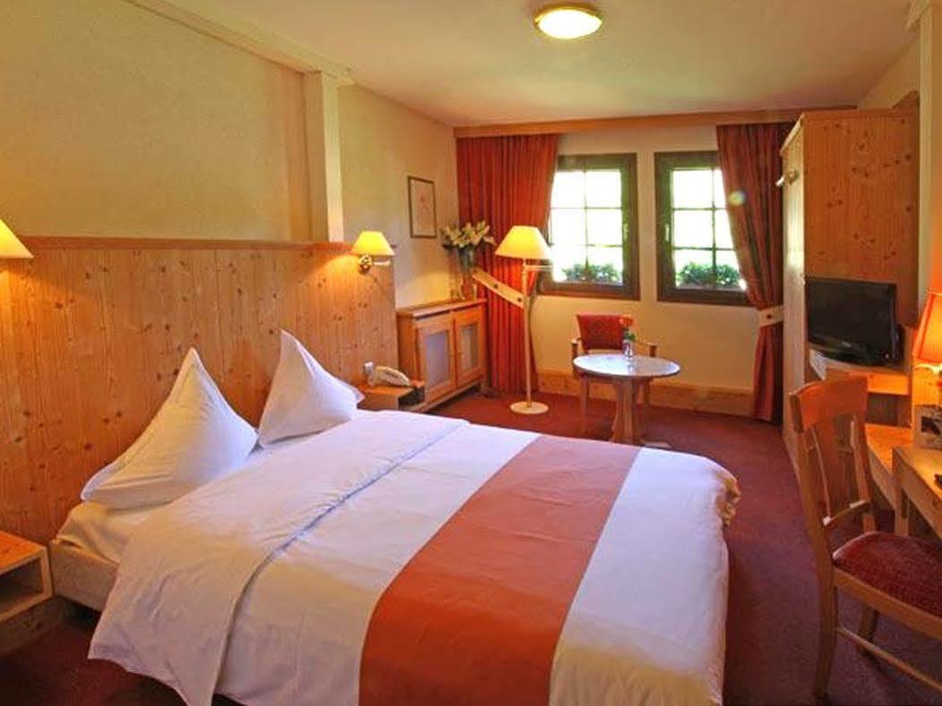 Le Moulin De La Walk Hotell Wissembourg Exteriör bild